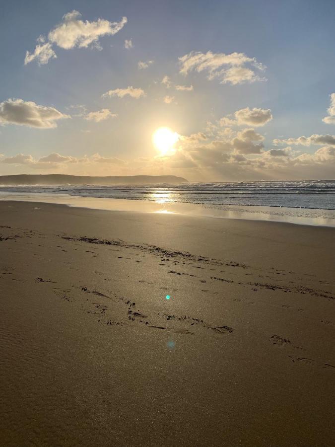 Ocean Backpackers Self-Catering Hostel イフラクーム エクステリア 写真