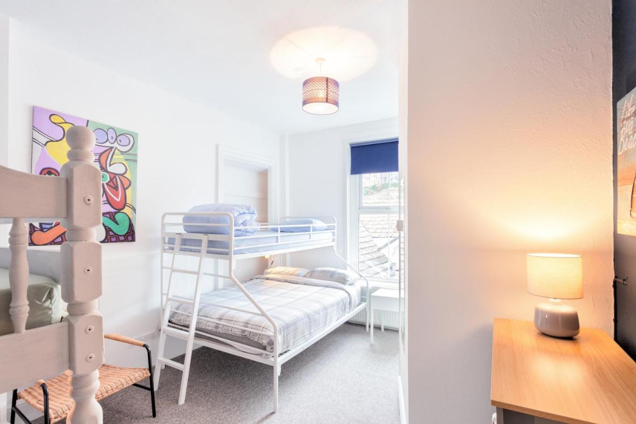 Ocean Backpackers Self-Catering Hostel イフラクーム エクステリア 写真