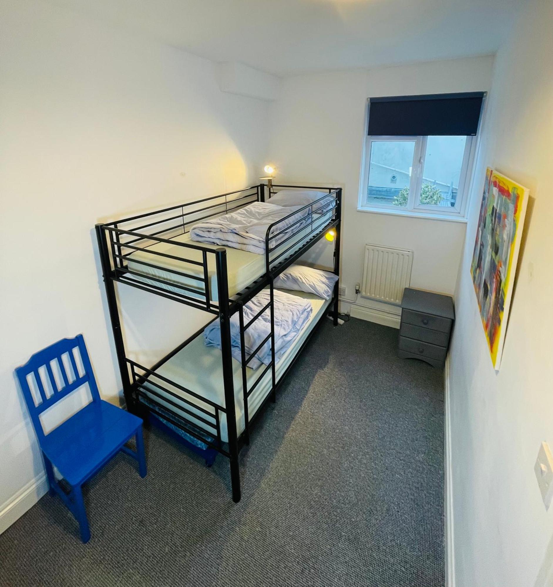 Ocean Backpackers Self-Catering Hostel イフラクーム エクステリア 写真