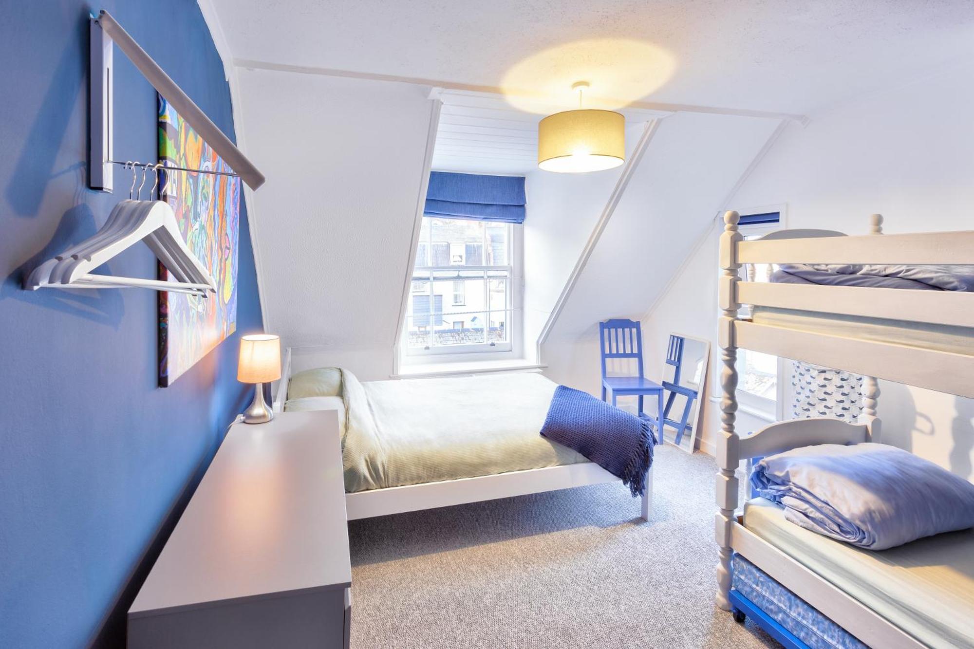 Ocean Backpackers Self-Catering Hostel イフラクーム エクステリア 写真
