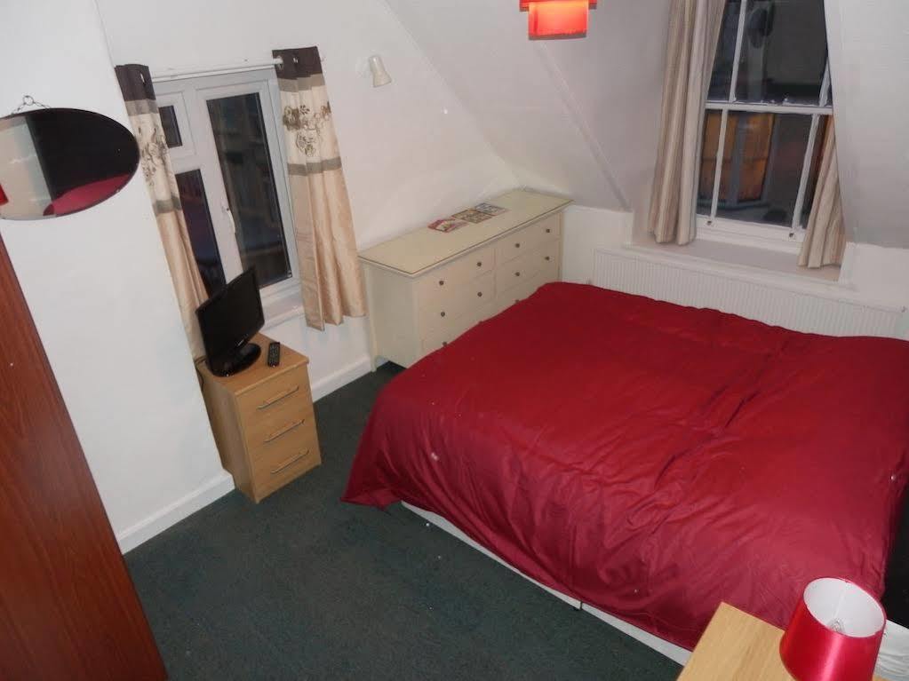 Ocean Backpackers Self-Catering Hostel イフラクーム エクステリア 写真