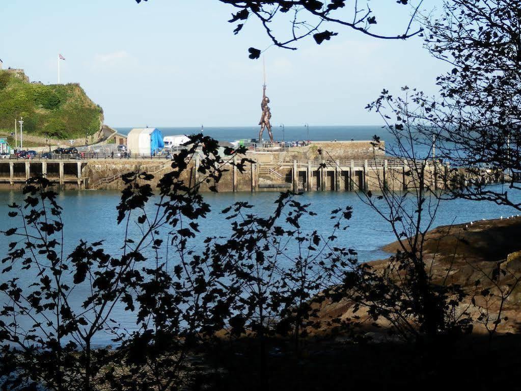 Ocean Backpackers Self-Catering Hostel イフラクーム エクステリア 写真